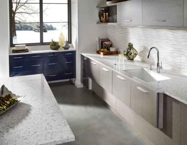 how-to-declutter-the-kitchen-to-clear-off-your-counter-Countertop-And-Island-In-Corian®-Quartz-Snowdrift